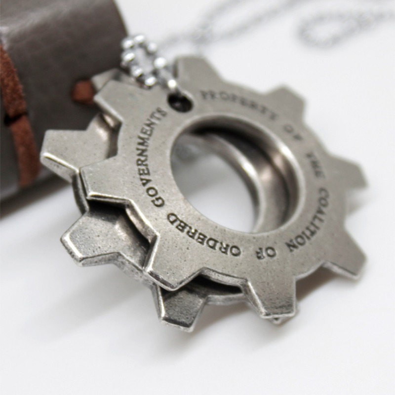 Retro Game War Machine Keychai - Retro Gaming Gif review and price