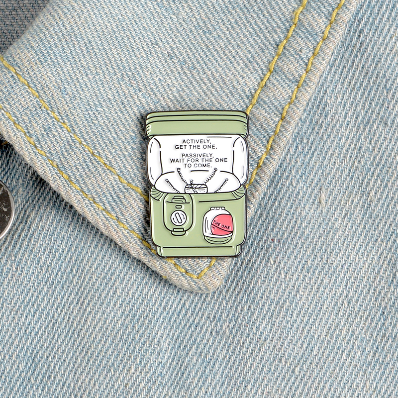 PLAY! 80's 90's Game Enamel Pi - Retro Gaming Gif review and price